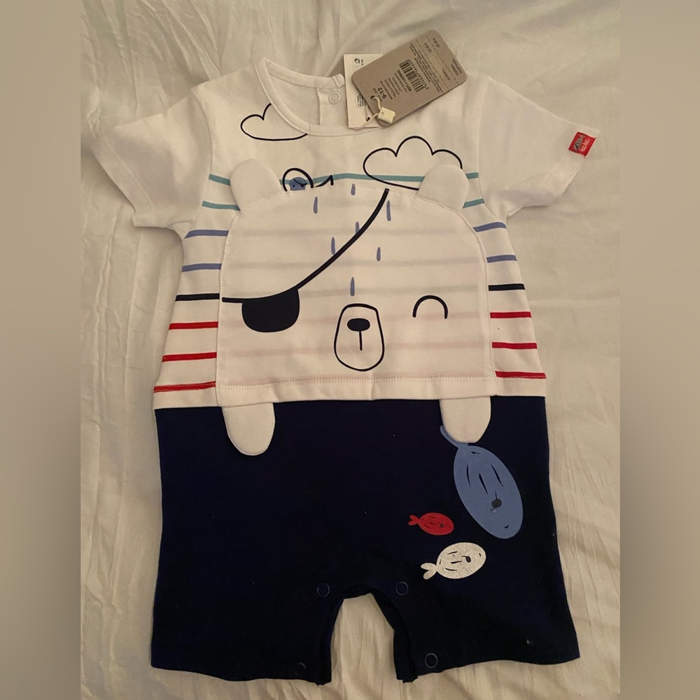 TucTuc kids romper size 9-12 months